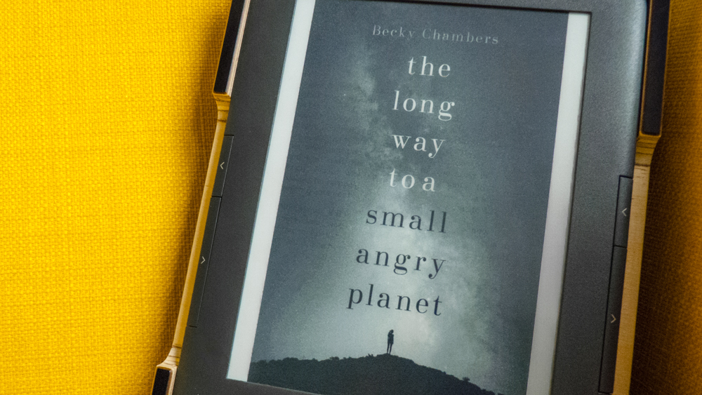Becky Chambers: „The Long Way to a Small Angry Planet” (Wayfarer Band 1)