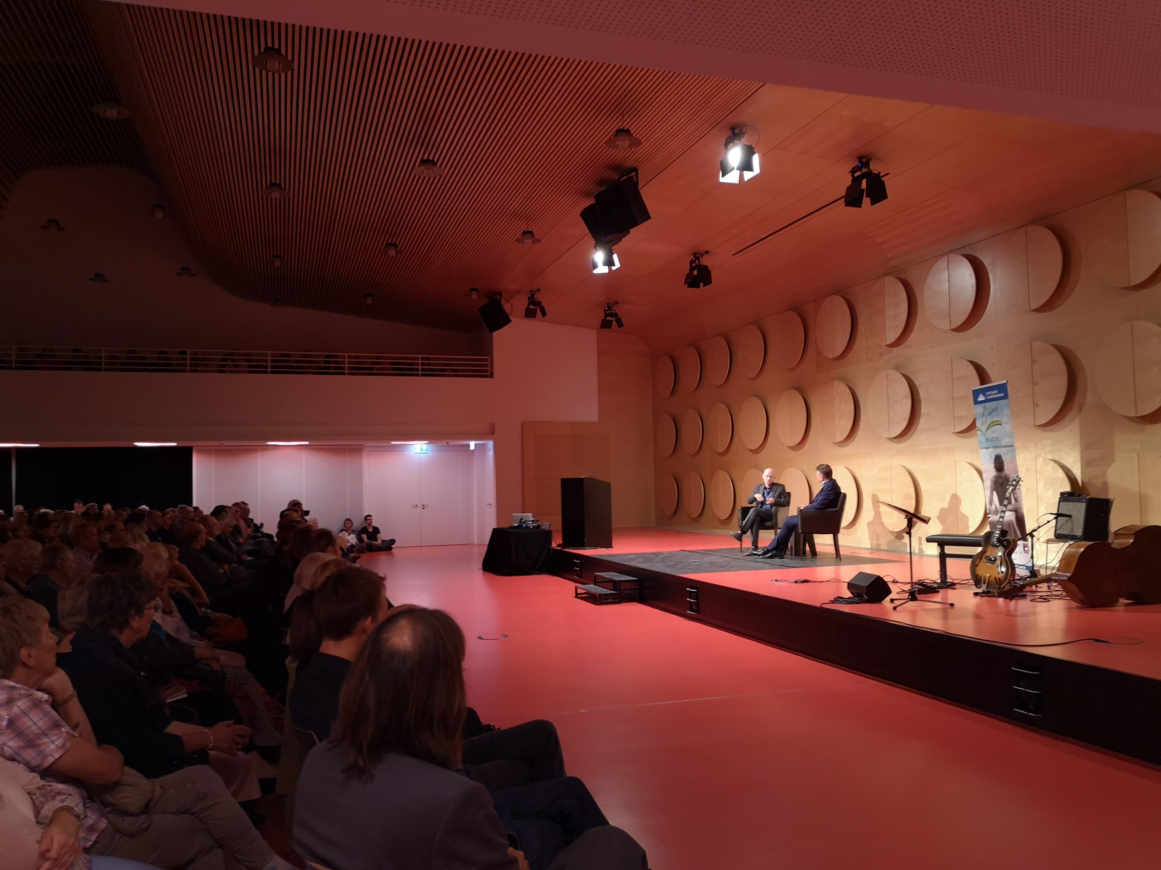 Zwei Wochen Unter Der Drachenwand Ruckblick Auf Stuttgart Liest Ein Buch 2019 Phantasienreisen